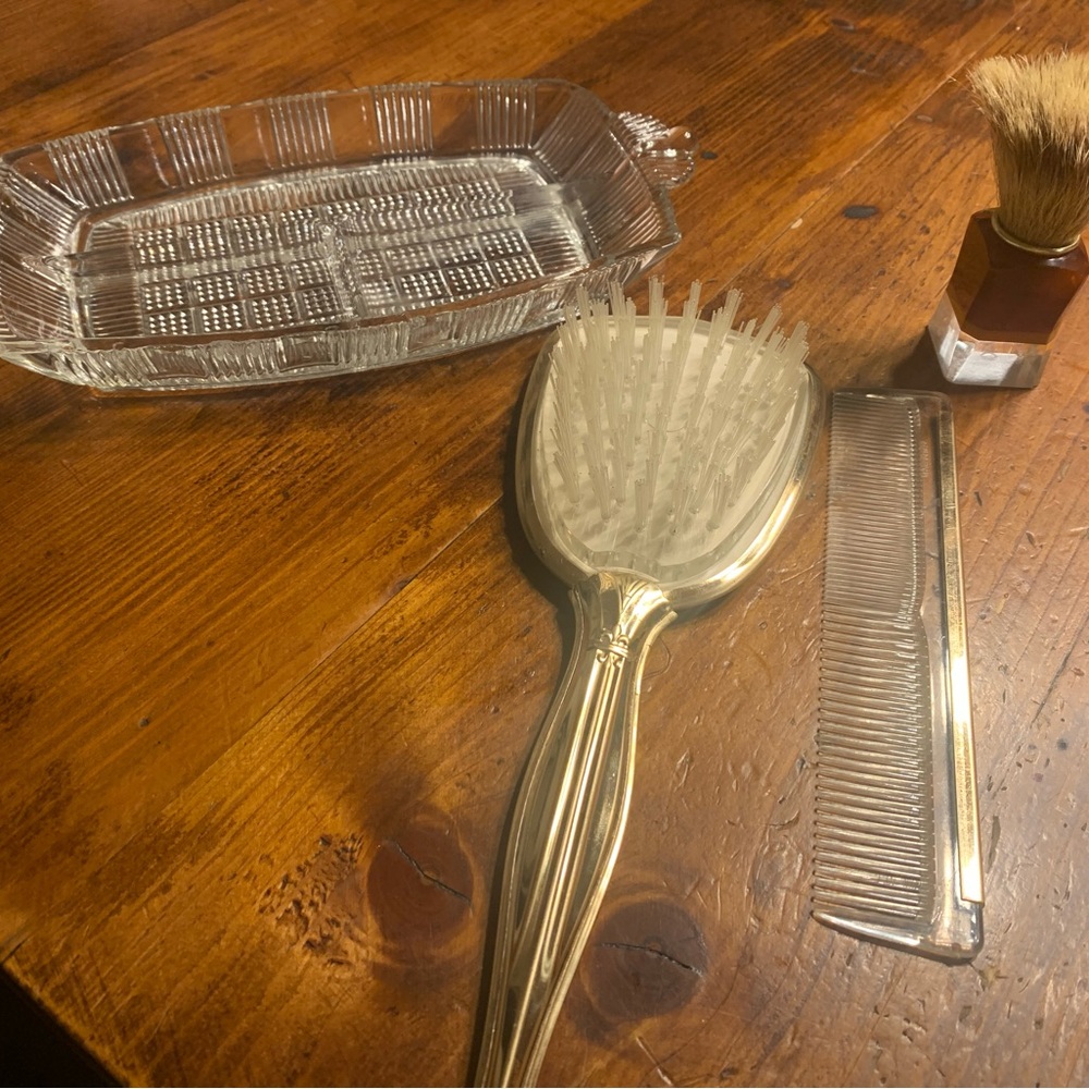 Very rare vintage women's toiletry set from the 70s 🌻